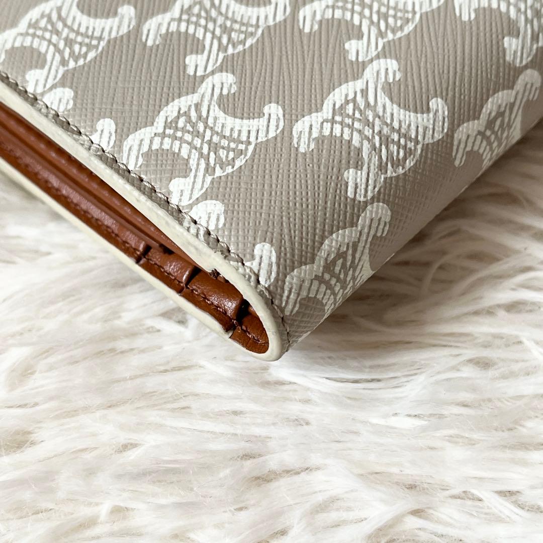 未使用✨CELINE セリーヌ トリオンフ スモールフォレット　三つ折り財布