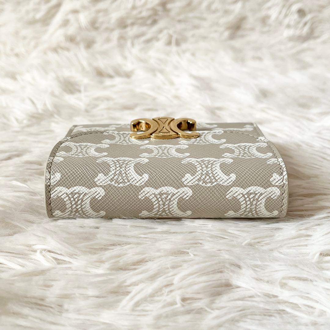 未使用✨CELINE セリーヌ トリオンフ スモールフォレット　三つ折り財布