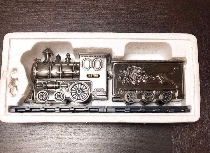 機関車のライターたばこケース