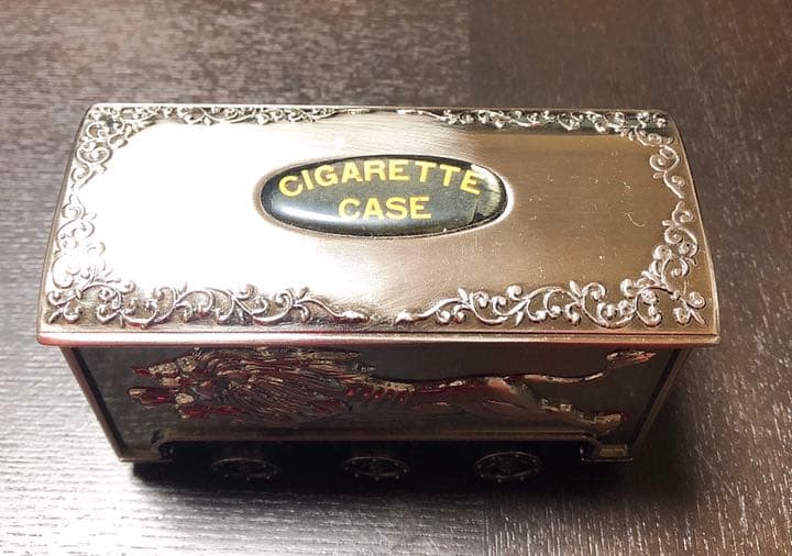 機関車のライターたばこケース
