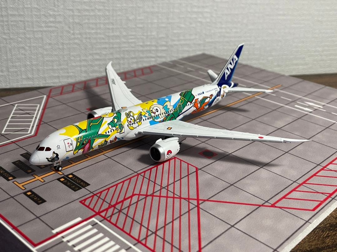 JCWings ANA B787-9 ピカチュウ JA894A 1/400