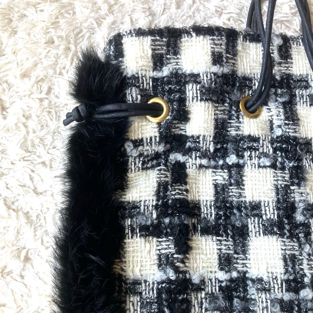 ぷ*ー様 新品◯シャルマントサック ミックスツイード ファー バッグ