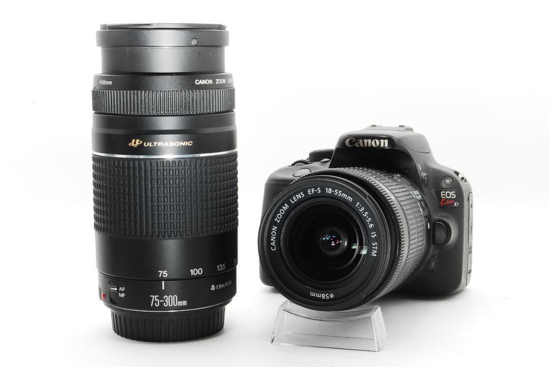 お子さんの成長記録に‼︎Canon Kiss X7ダブルレンズセット