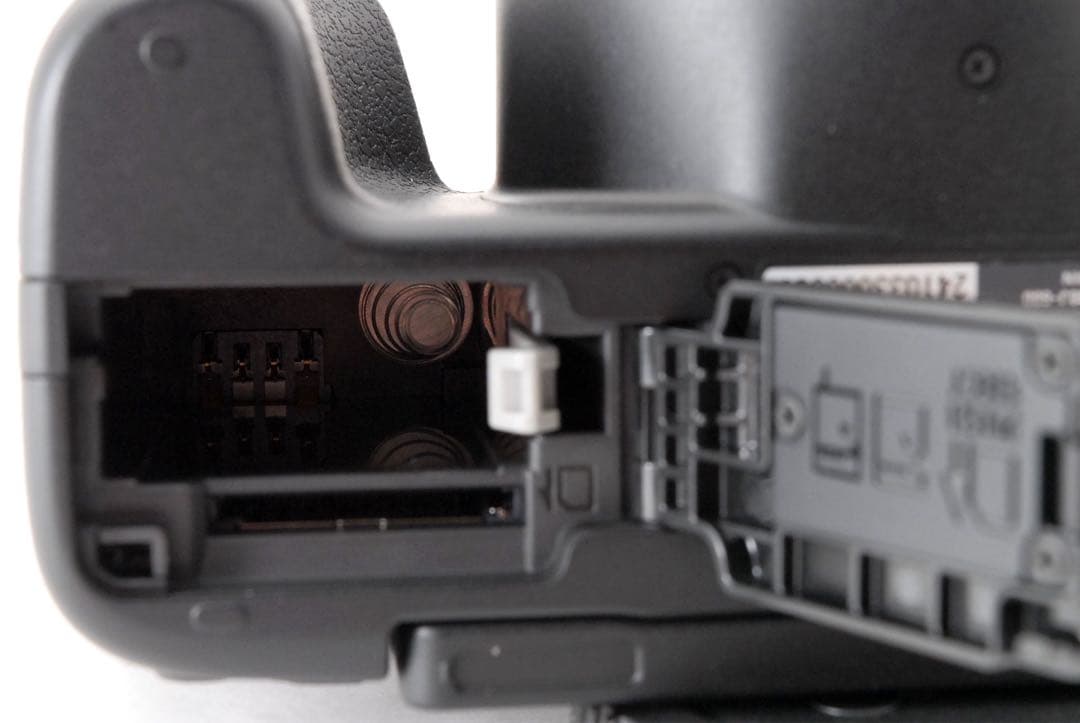 キャノン  Wi-Fi機能　保証付き　canon kiss x10レンズセット