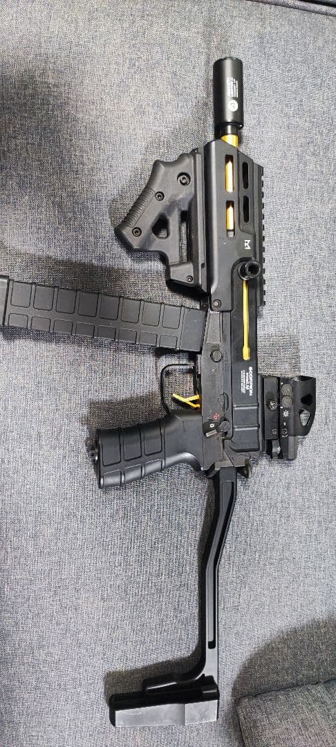 東京マルイ　スコーピオン mod.M　ACETECHトレーサー　カスタム