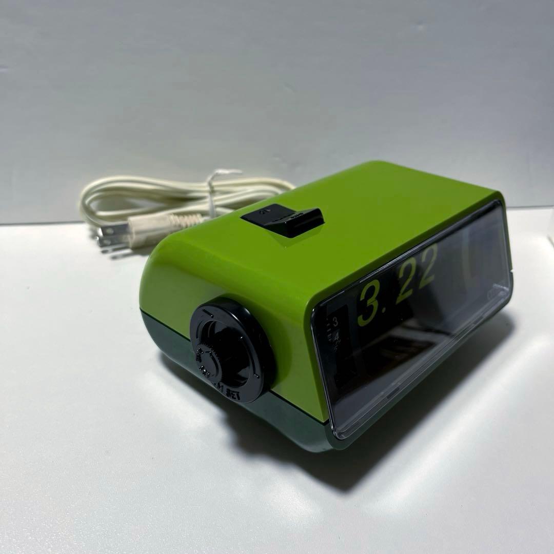 CITIZEN パタパタ時計 未使用品　シチズン　ハイリーフ・カーチス 緑