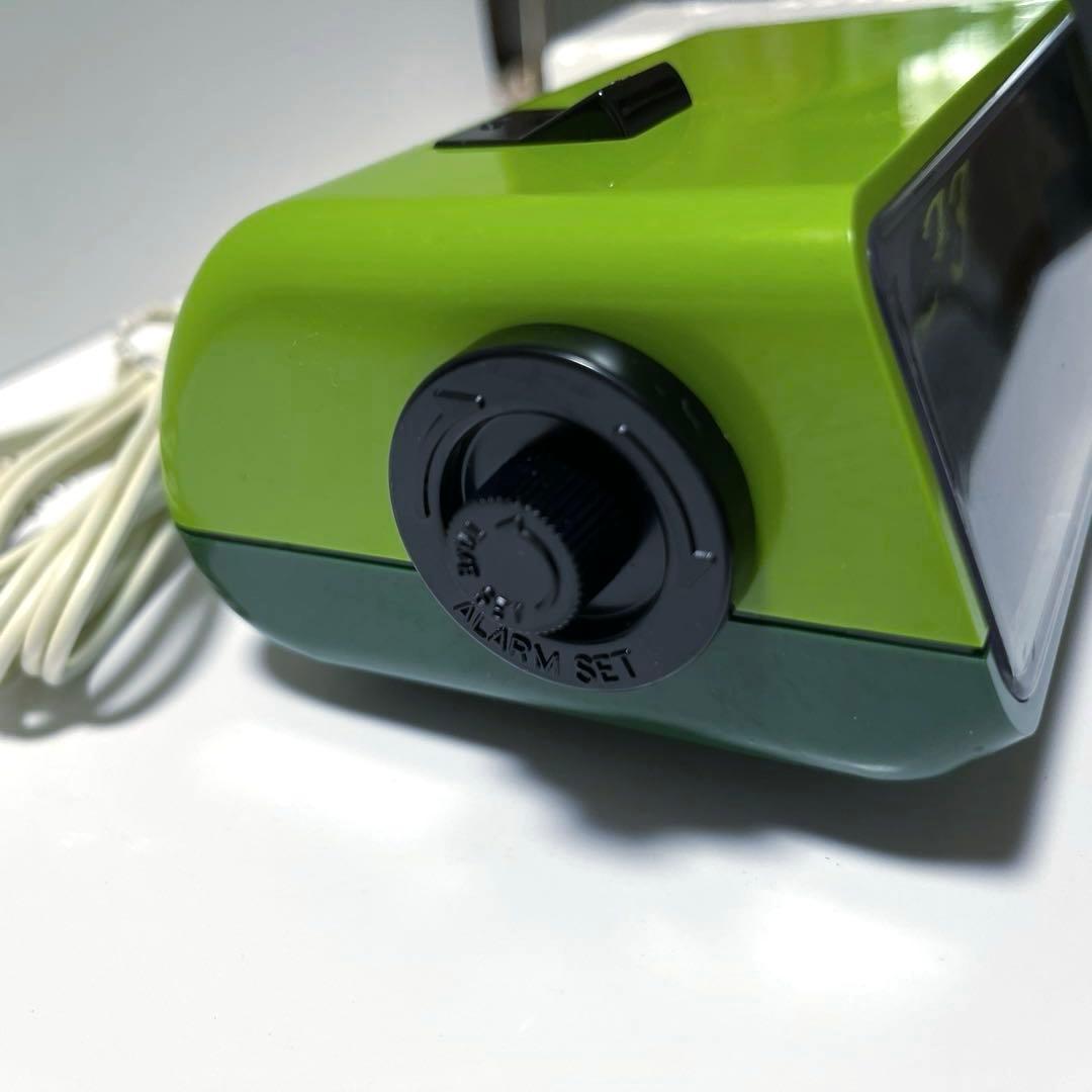 CITIZEN パタパタ時計 未使用品　シチズン　ハイリーフ・カーチス 緑