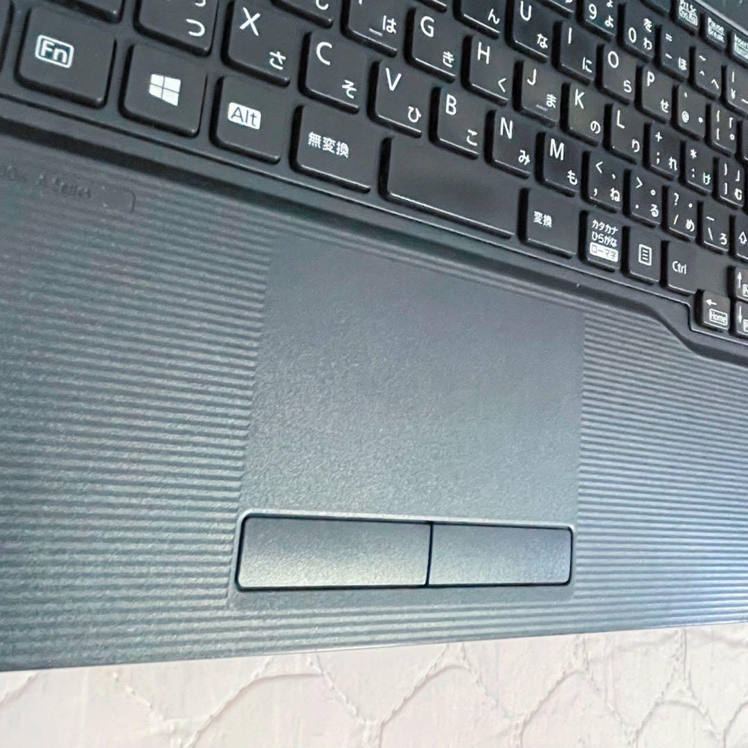 【高級機・準美品】2019年製 第8世代i7 DVD カメラ 良品バッテリー