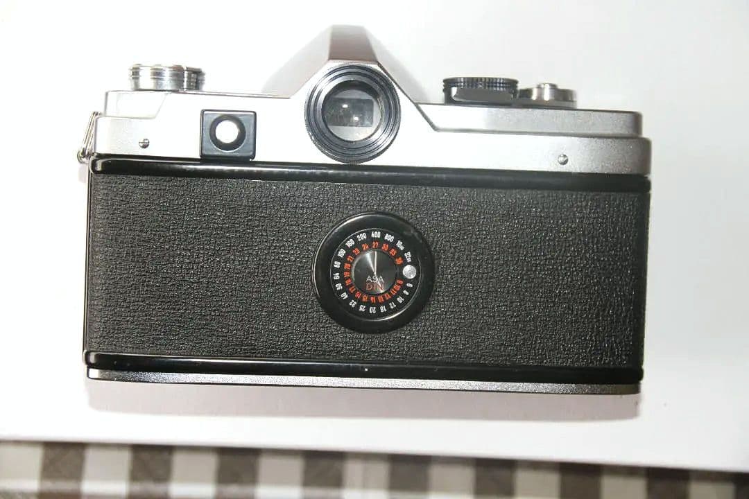 ミノルタSR7＋MC　Wロッコール－SG　28ｍｍｆ3.5付美品