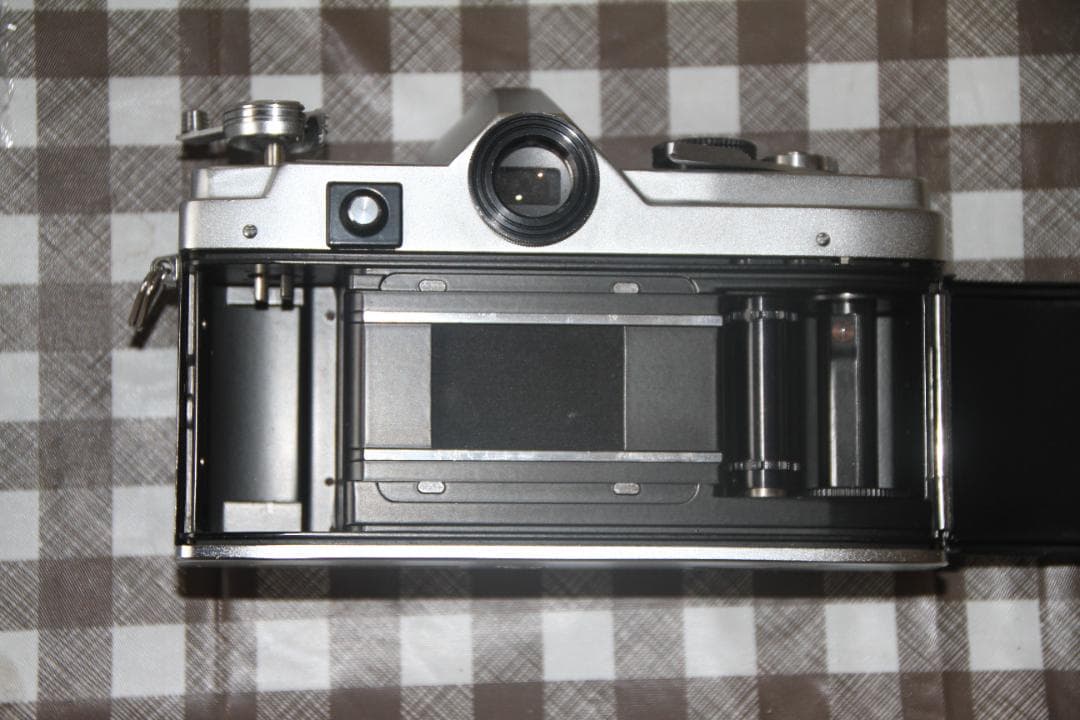 ミノルタSR7＋MC　Wロッコール－SG　28ｍｍｆ3.5付美品