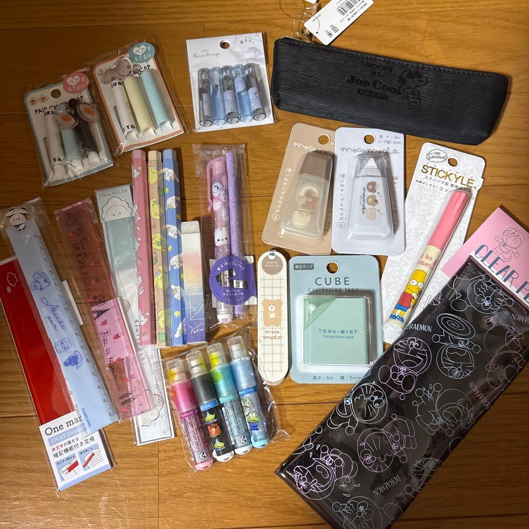 文房具　まとめ売り① ファイル　メモ　ふせん　シール　150点　詰め合わせ