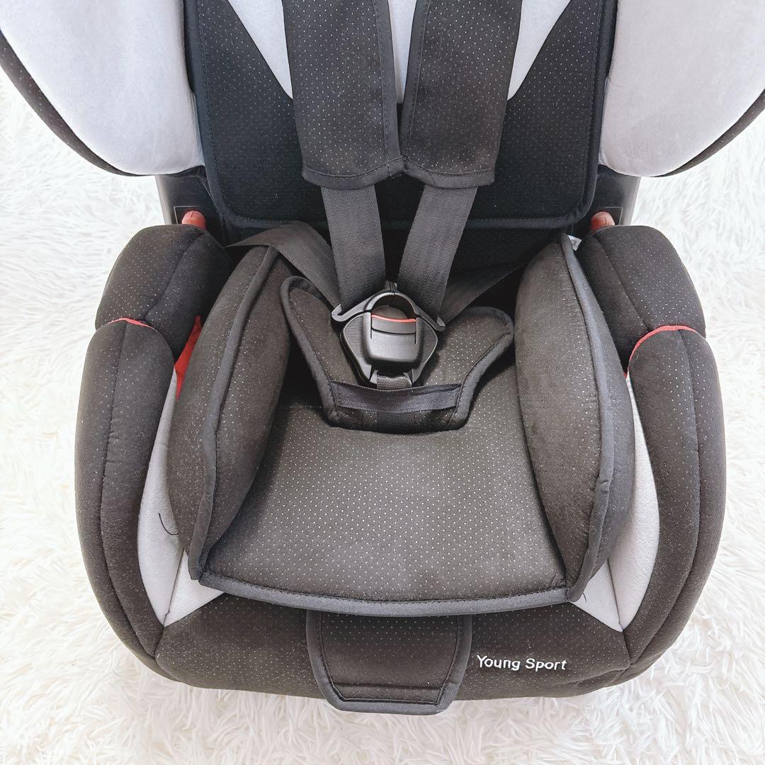 レカロ　RECARO Young Sport チャイルドシート　ジュニアシート