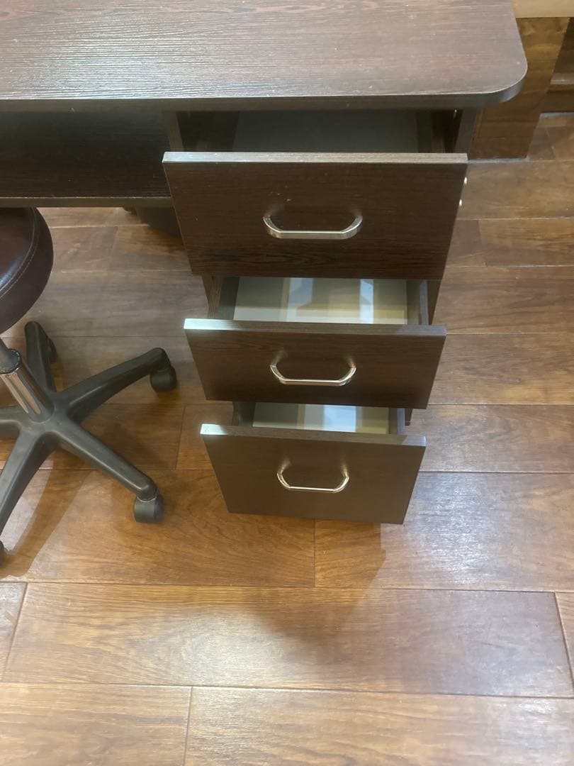 ❗️美品❗️ネイルテーブル