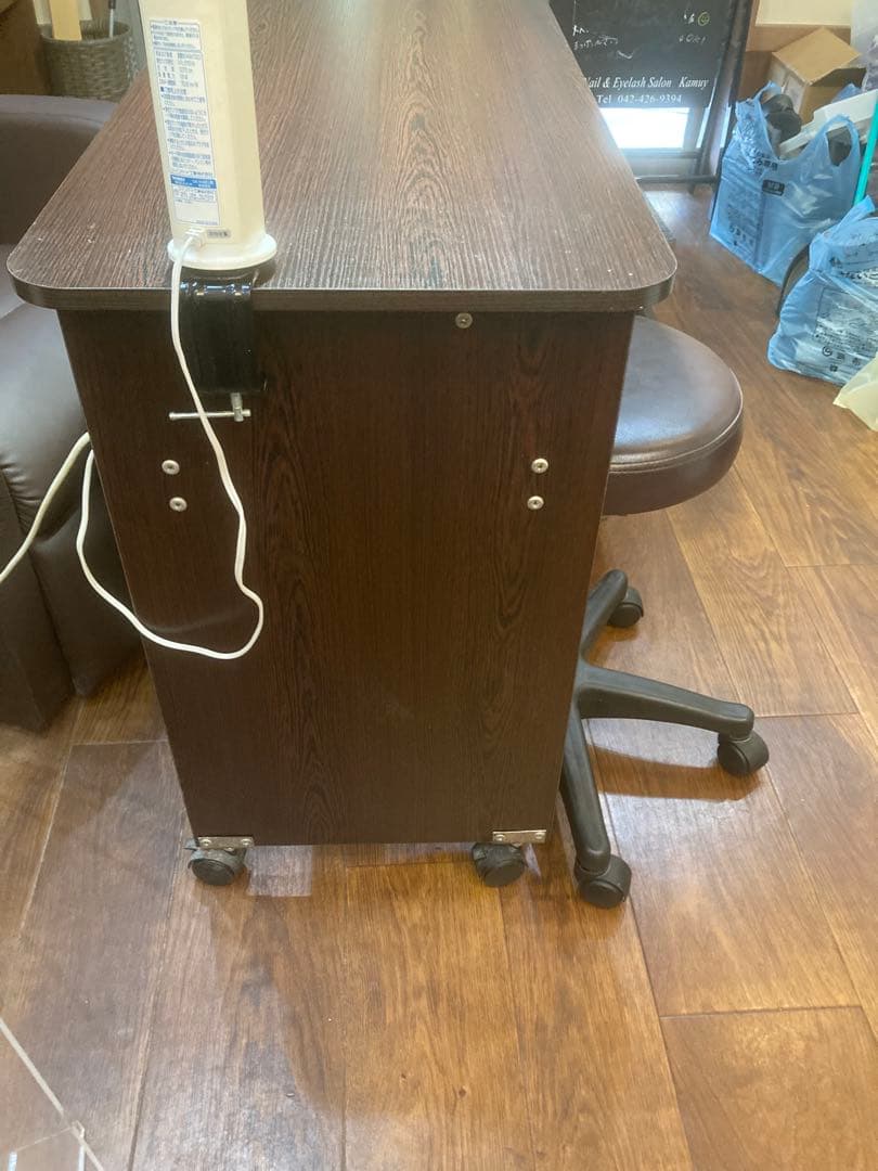 ❗️美品❗️ネイルテーブル