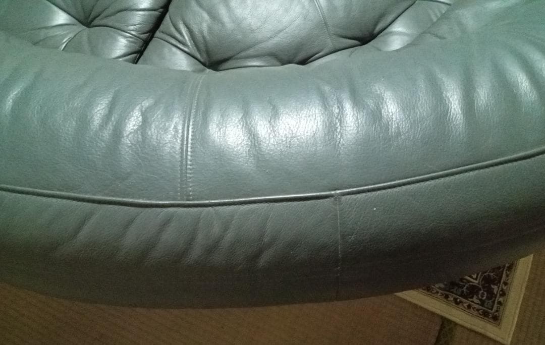 karimoku グレー レザー ソファ (2)