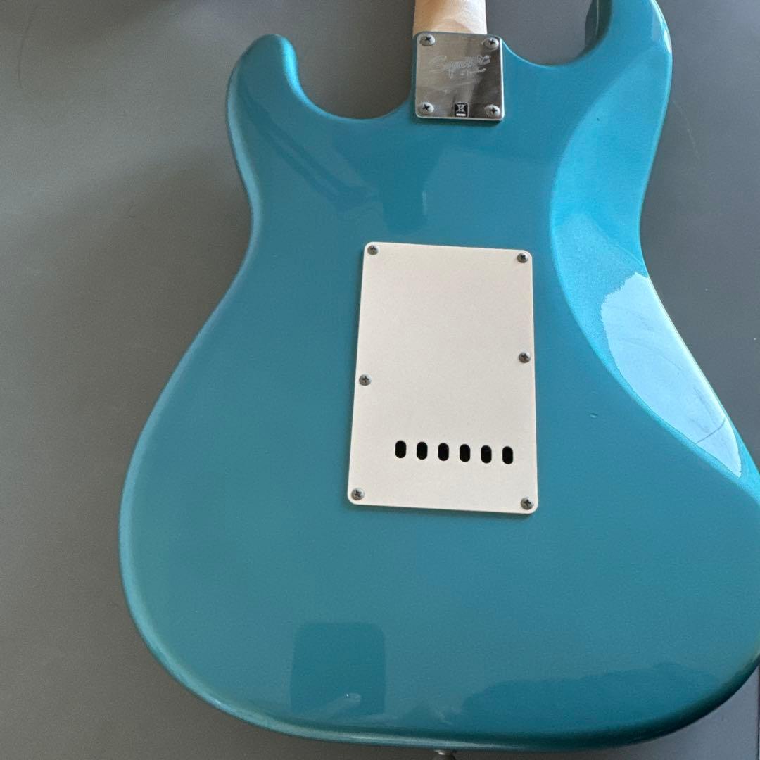 Squier Strat アクアブルー エレキギター