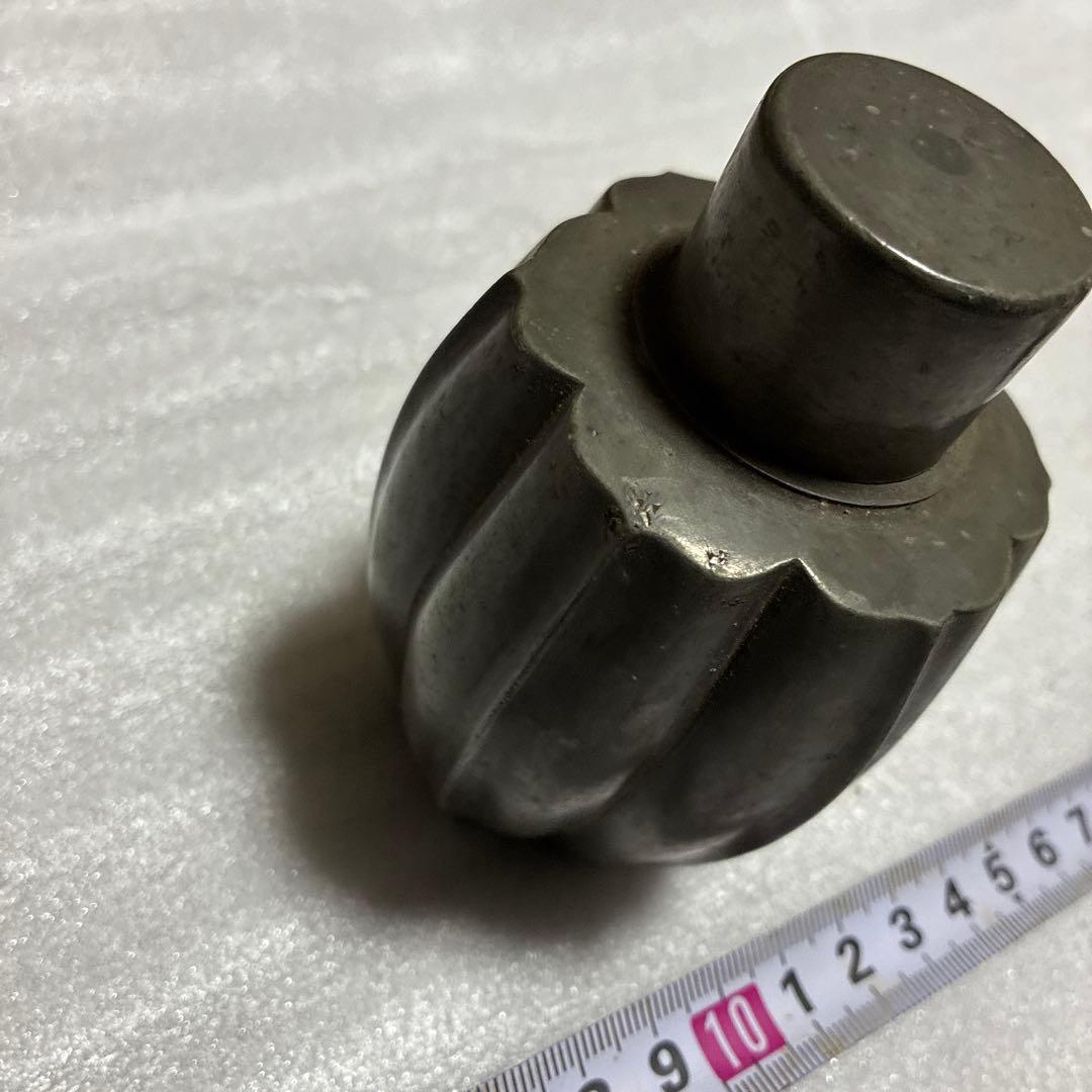 古錫 茶葉罐 乾茂自造 「錫製光面無紋茶心壺」 茶筒 茶入 茶純錫 金工 茶器