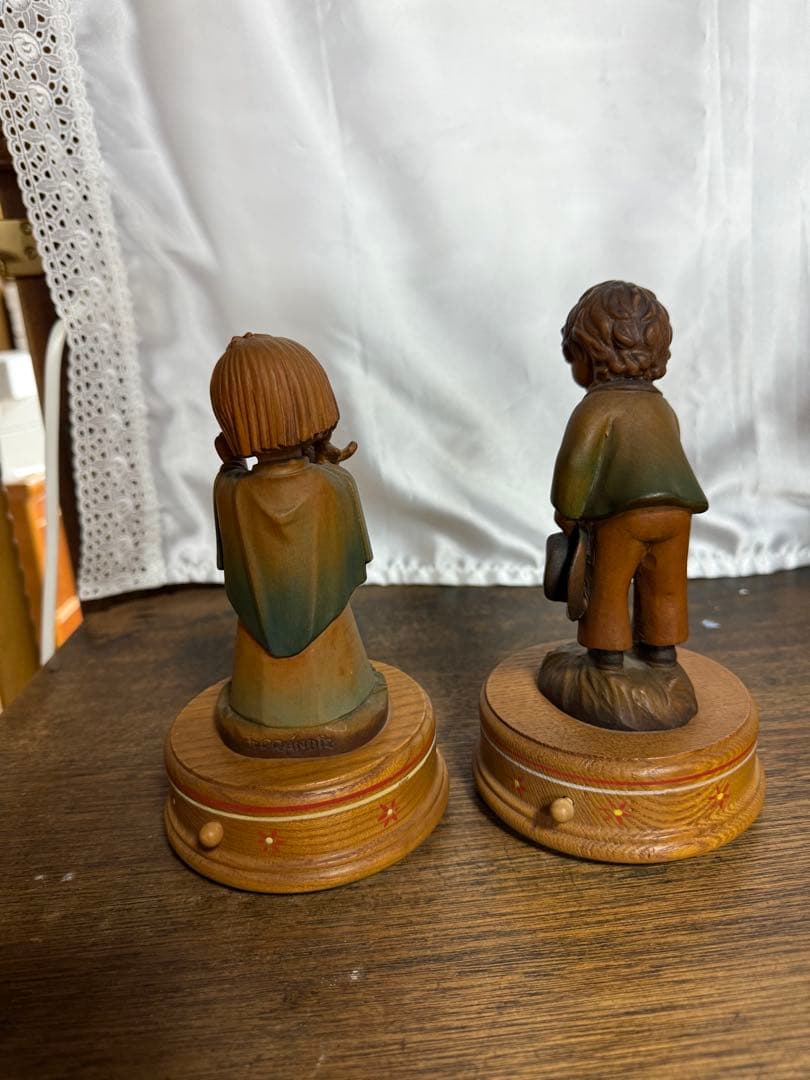 ANRI 木彫り ペア　オルゴール Reuge社製ムーブメント付 イタリア製