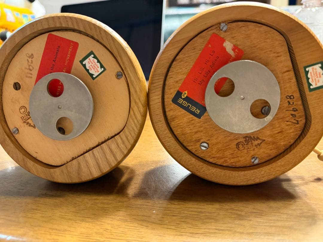 ANRI 木彫り ペア　オルゴール Reuge社製ムーブメント付 イタリア製