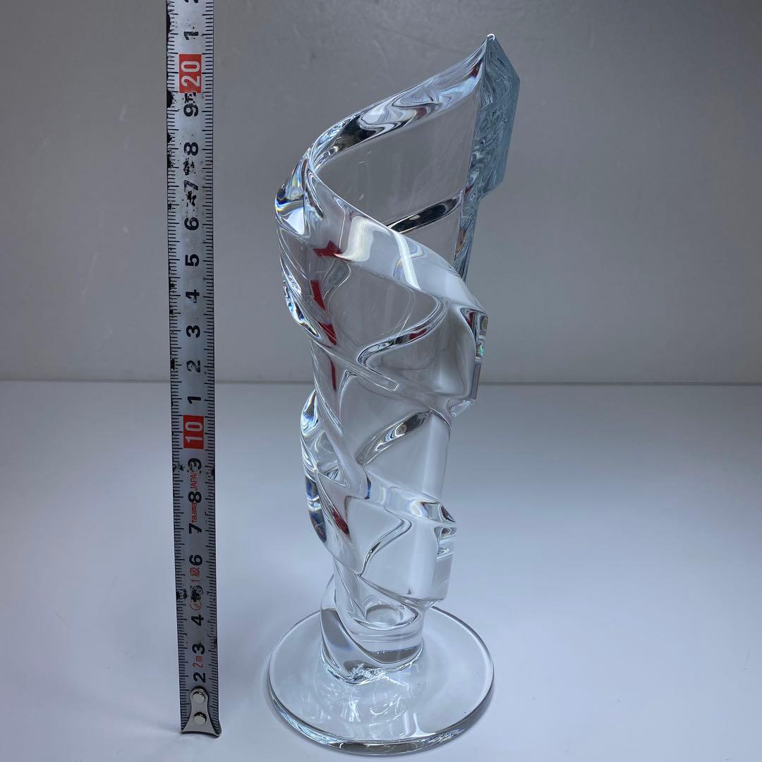 バカラ　スパイラルフラワーベース　共箱　高さ21㎝　東Y7-0204☆1Fトヒト