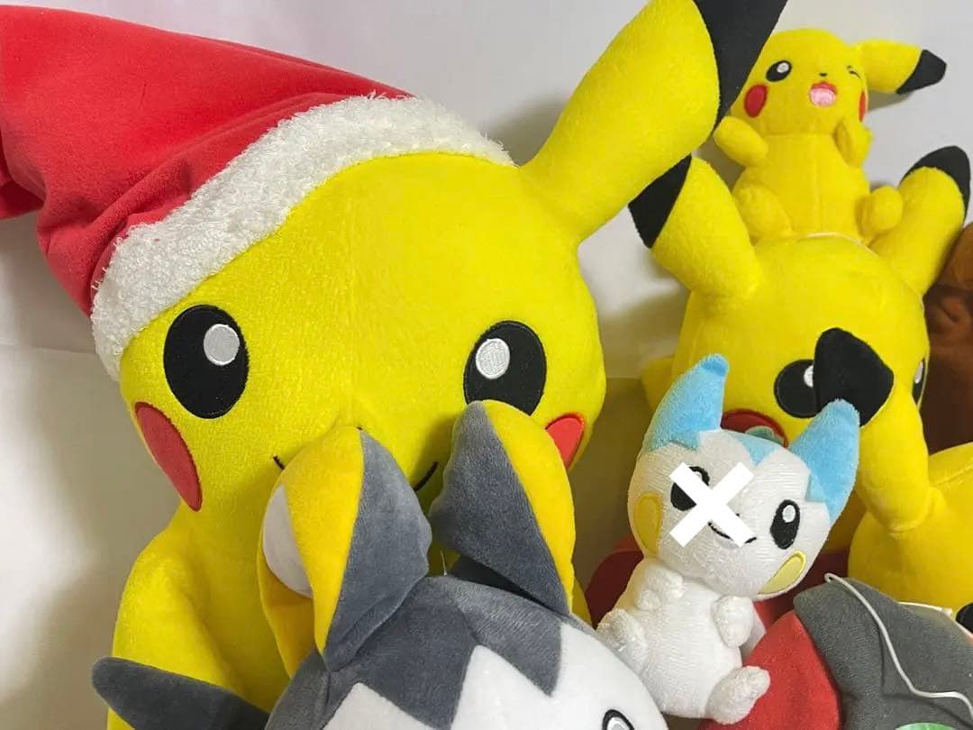 ピカチュウぬいぐるみ３０体以上まとめ売り