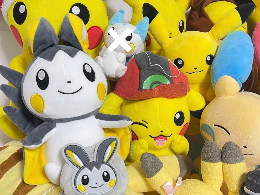 ピカチュウぬいぐるみ３０体以上まとめ売り