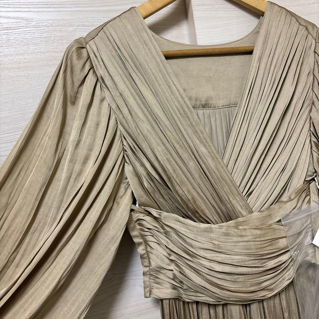 L'AUBE BLANC★新品 タグ付き Flare Pleats Dress