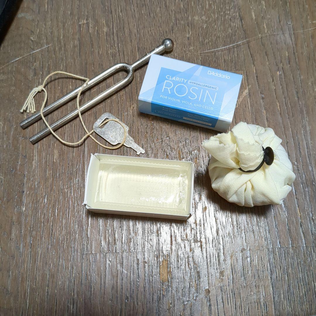 ビオラ　中古　メイド・イン　チェコスロバキア