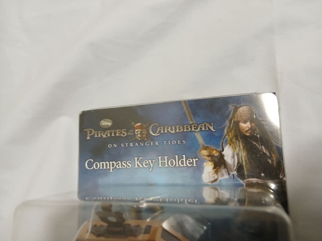 パイレーツオブカリビアン コンパス　キーホルダー