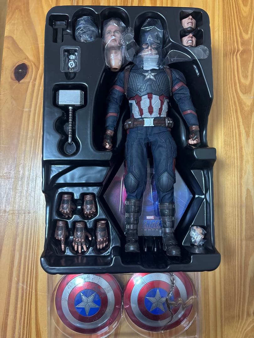 ホットトイズ　ムービーマスターピース　キャプテン・アメリカ