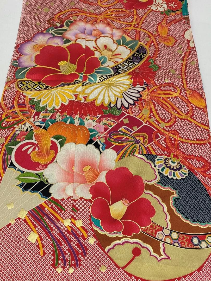 振袖 仮絵羽 京友禅 刺繍 金駒 金彩 紋意匠 椿 正絹 未仕立て品 八掛付き