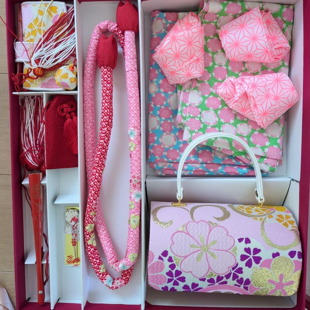 式部浪漫七五三 着物セット 赤とピンク 花柄