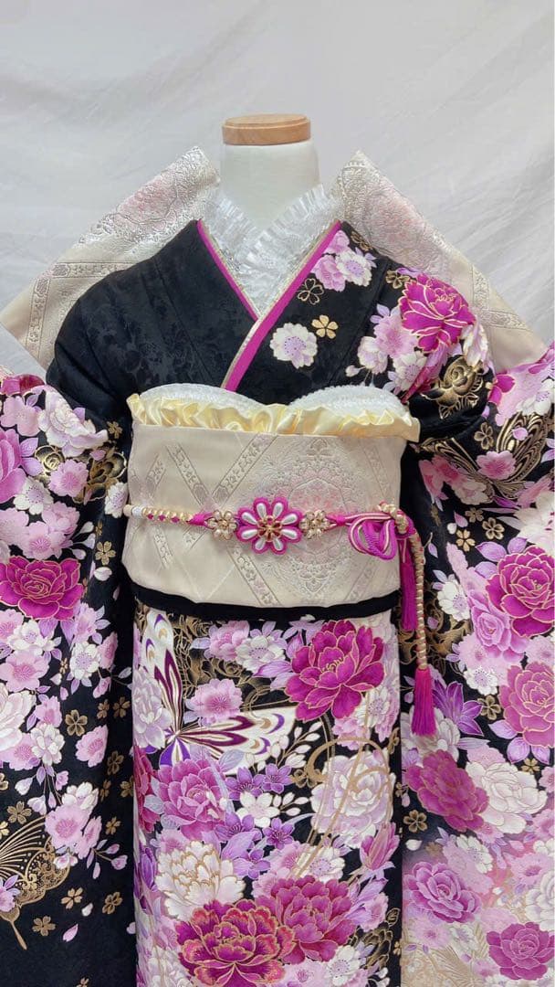 黒地 バラ柄　振袖 成人式　振袖7点セット　振袖フルセット　成人式