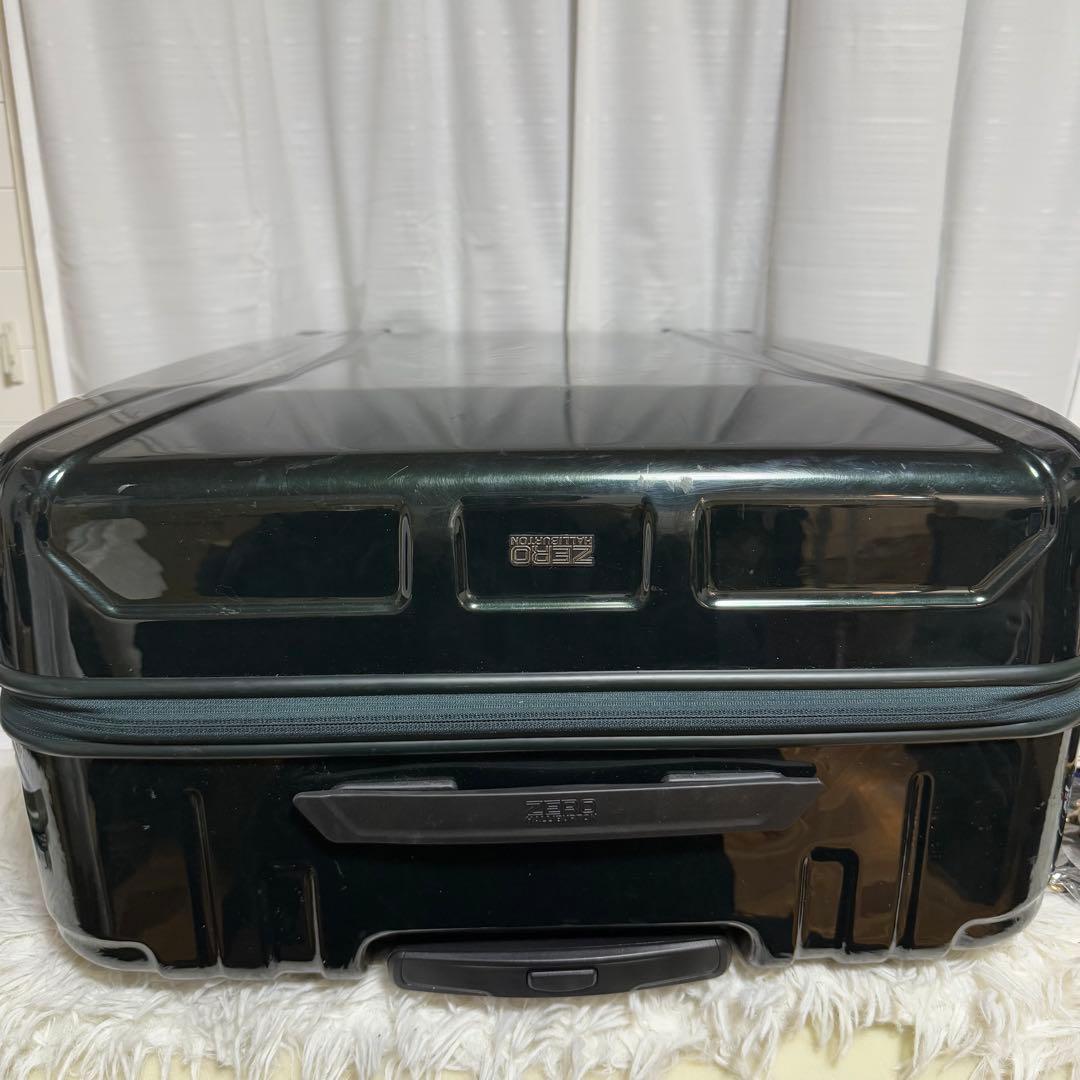 ゼロハリバートン　キャリーケース　スーツケース　4輪キャリー　約80L