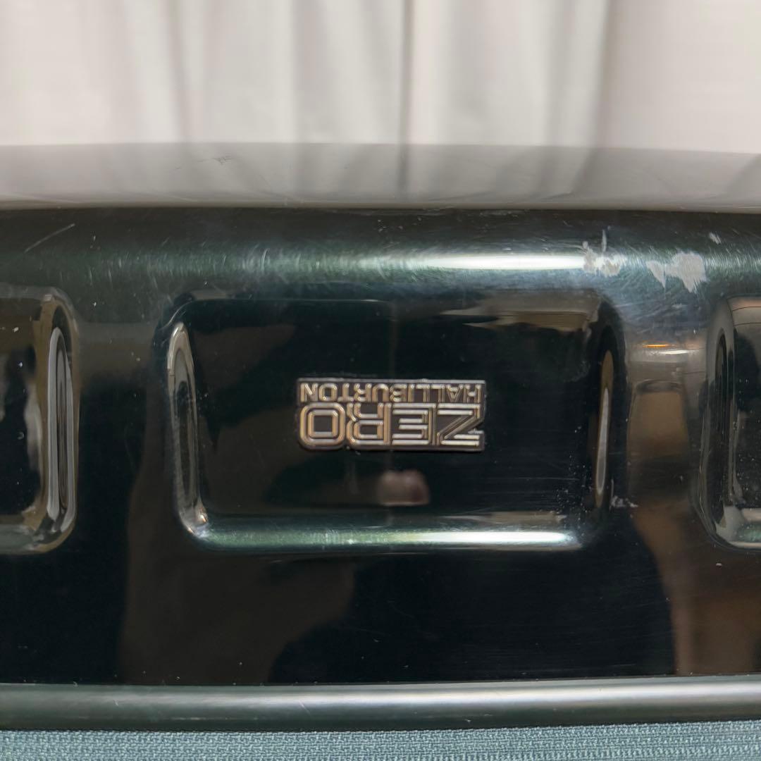 ゼロハリバートン　キャリーケース　スーツケース　4輪キャリー　約80L