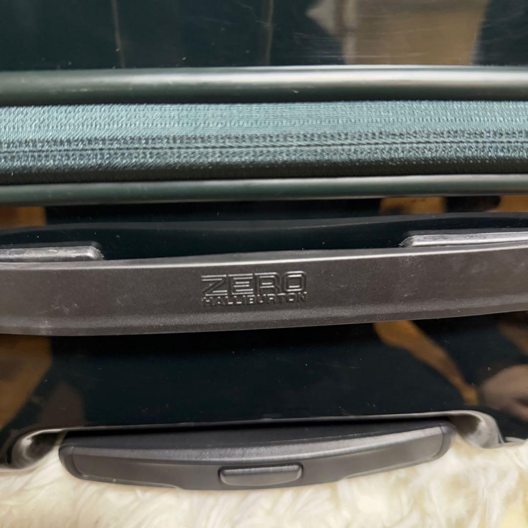 ゼロハリバートン　キャリーケース　スーツケース　4輪キャリー　約80L
