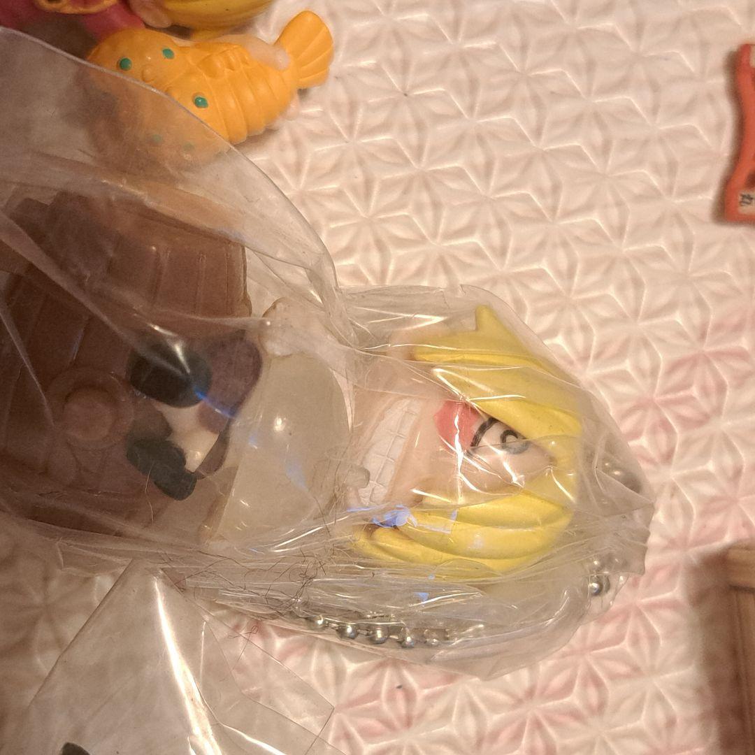 福袋★ワンピースグッズまとめ売り キーホルダー　フィギュア　セット　大量