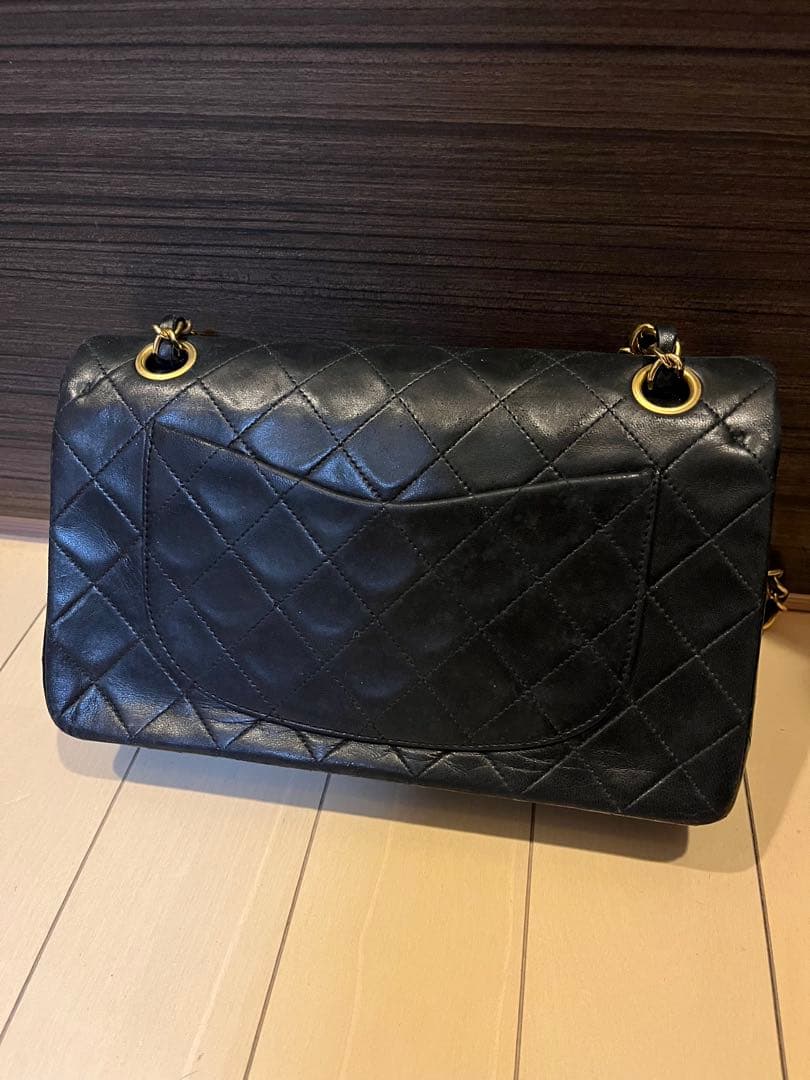 CHANEL Wフラップ　チェーンショルダーバッグ　マトラッセ