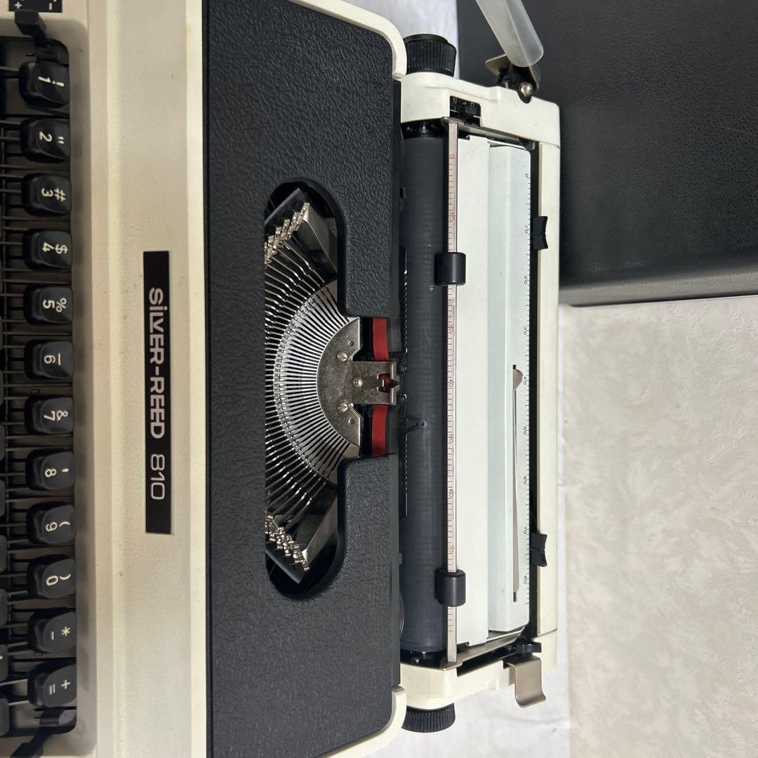 SILVER REED 810 レトロタイプライター インテリア用　ケース付