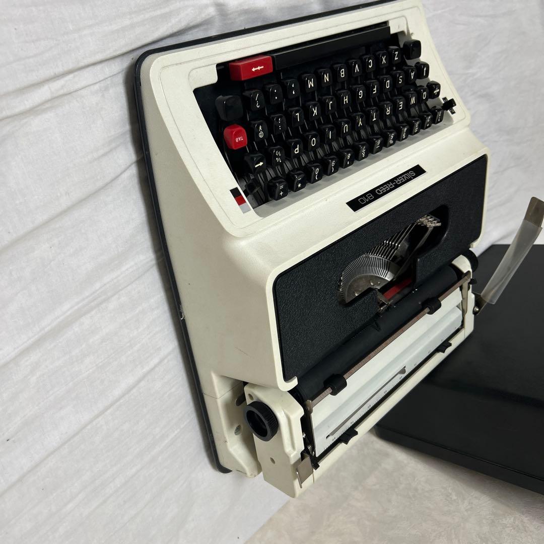 SILVER REED 810 レトロタイプライター インテリア用　ケース付