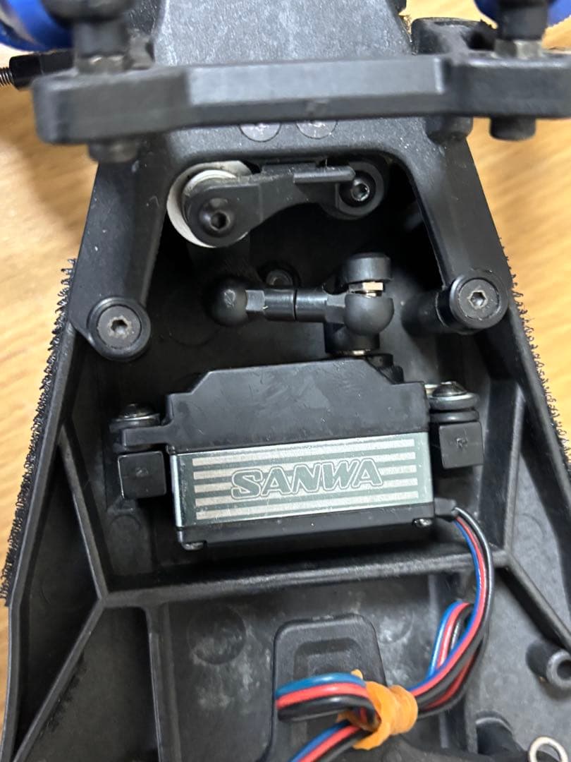 亮*様 京商1:10アルティマ RB5 2WD レーシングバギー