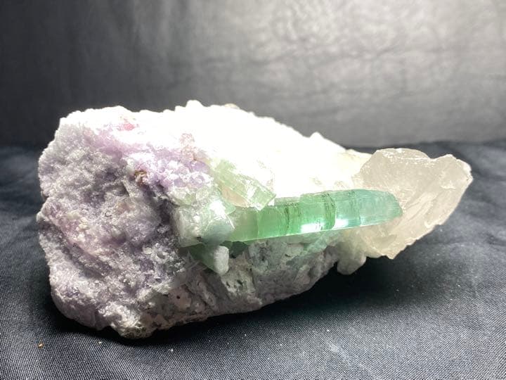 トルマリン　ピーチ鉱山　236g