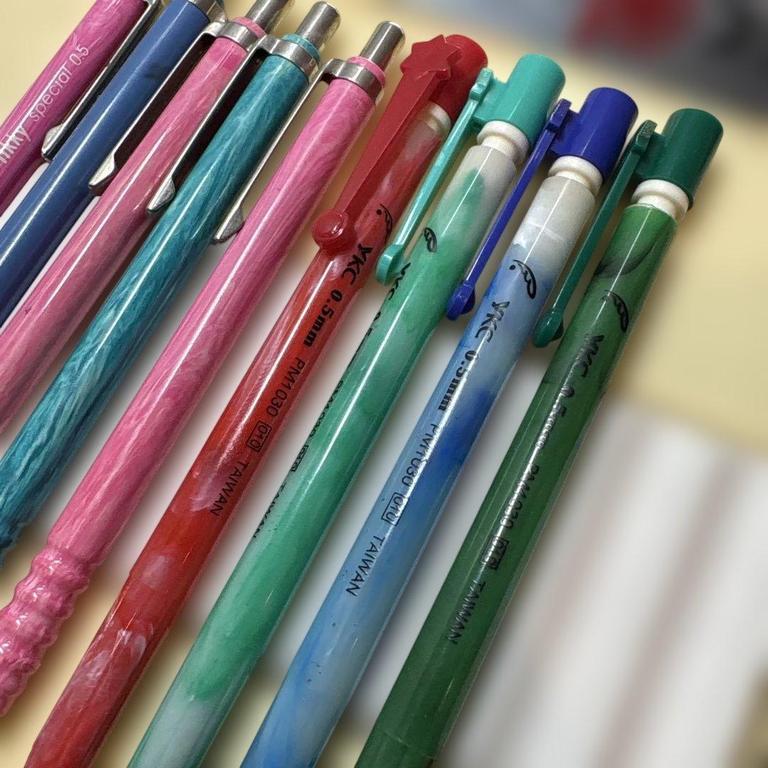 ロットリングtikky special 5本と台湾のマーブル柄４本まとめて