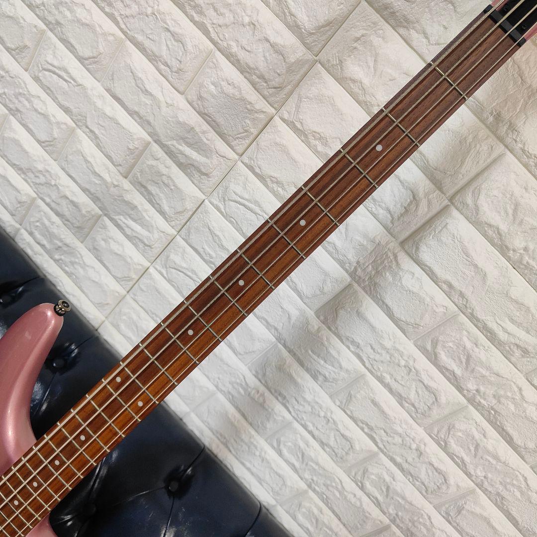 美品 Ibanez/アイバニーズ 4弦 エレキベース SR300E-PGM
