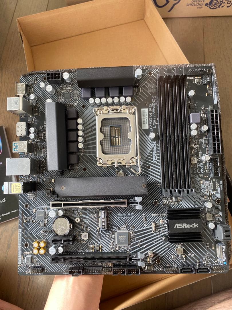 ASRock B760M PG LIGHTNING/D4 マザーボード 美品