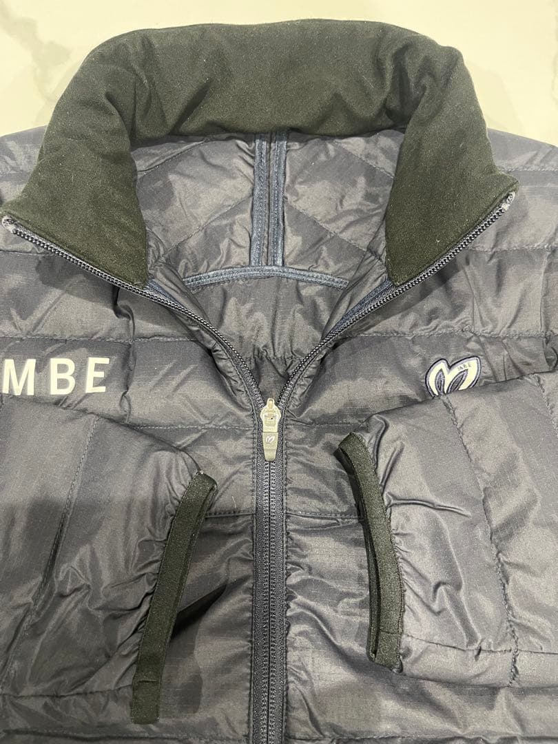 マスターバニーMBEロゴ ダウンジャケット ネイビー　パーリーゲイツ