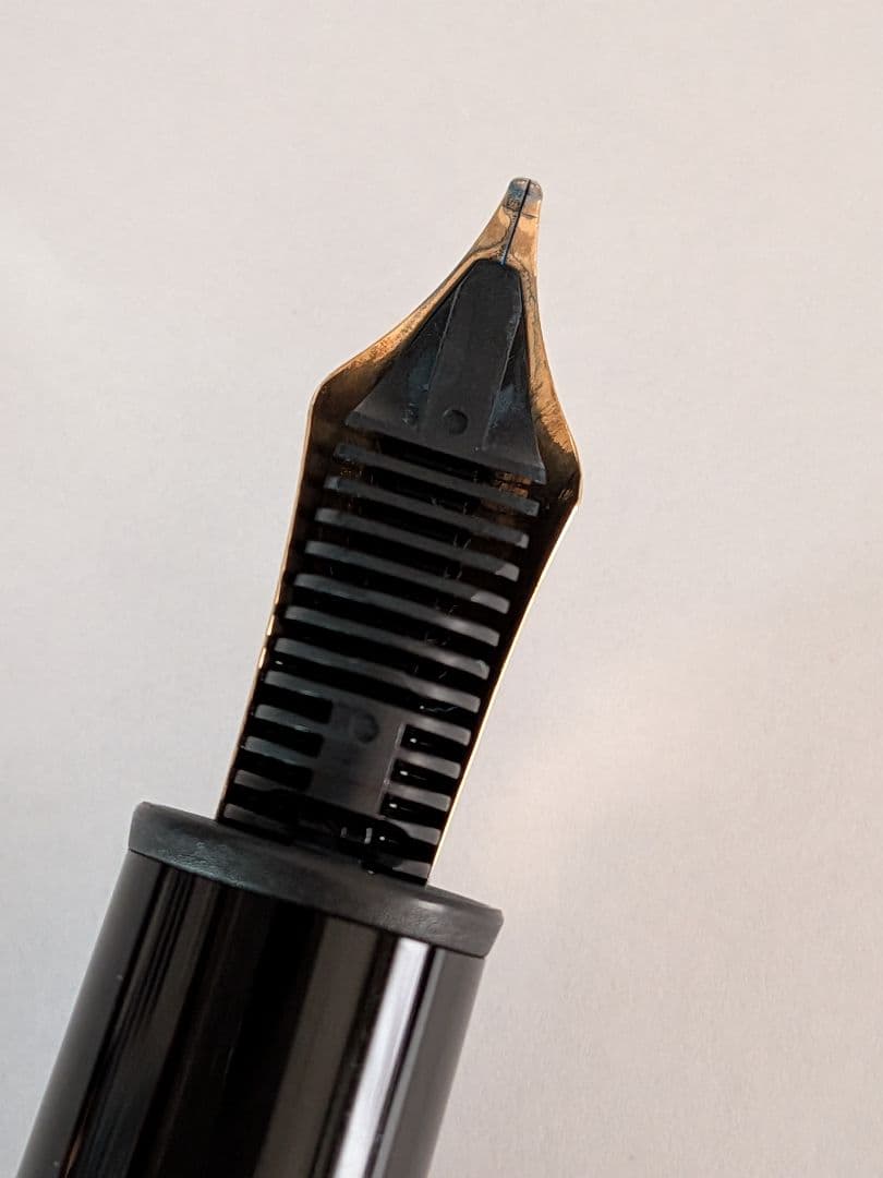 【中古品】万年筆 モンブラン マイスターシュテュック146