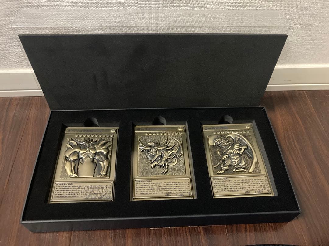 遊戯王 25th ANNIVERSARY 三幻神 レリーフ セット