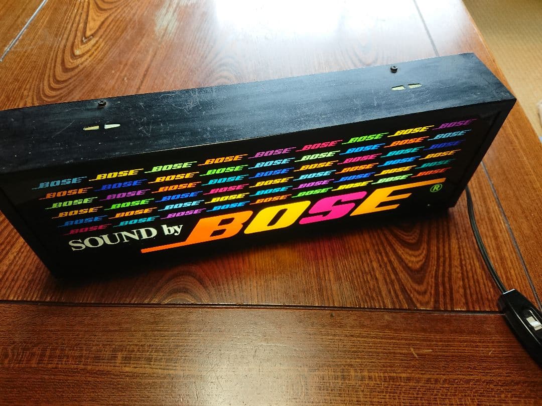 BOSE スイッチ付き電装看板