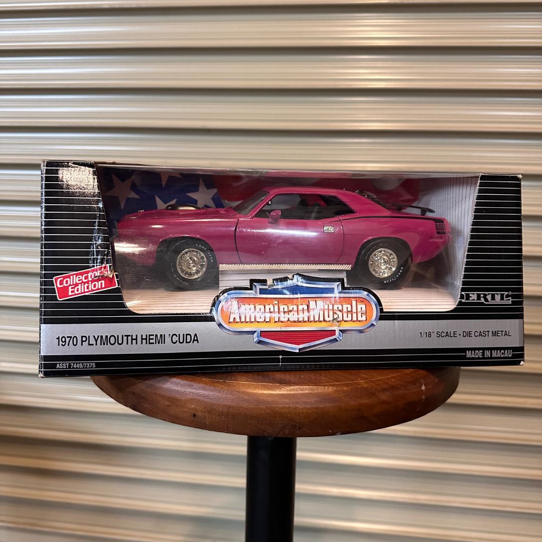 アメリカンマッスル 1/18スケール 1970 プリムス ヘミ 'クーダ